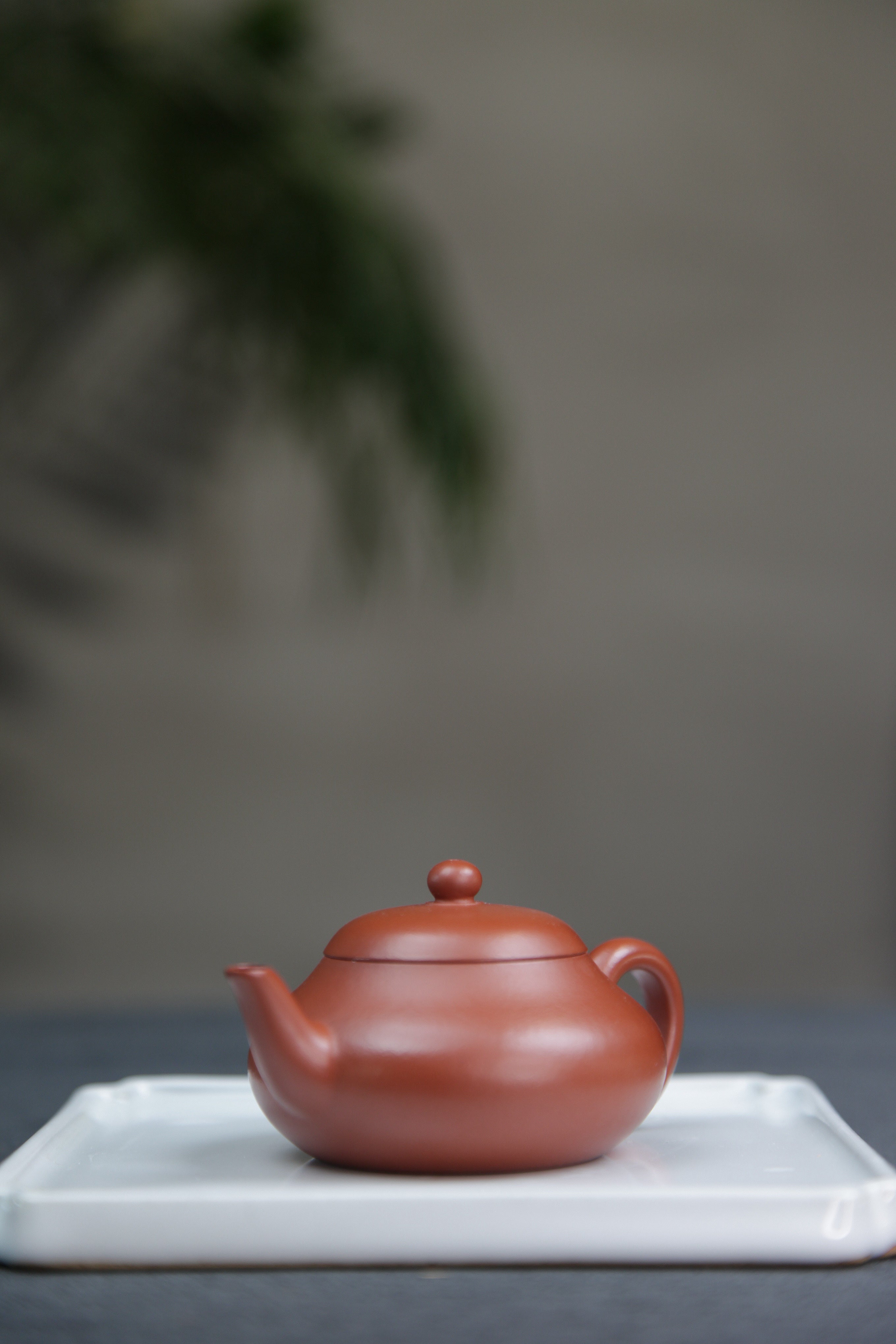 YiXing ZiSha Red Mud Dwarf Pear Pot 朱泥矮梨壶135ml [ZS83]