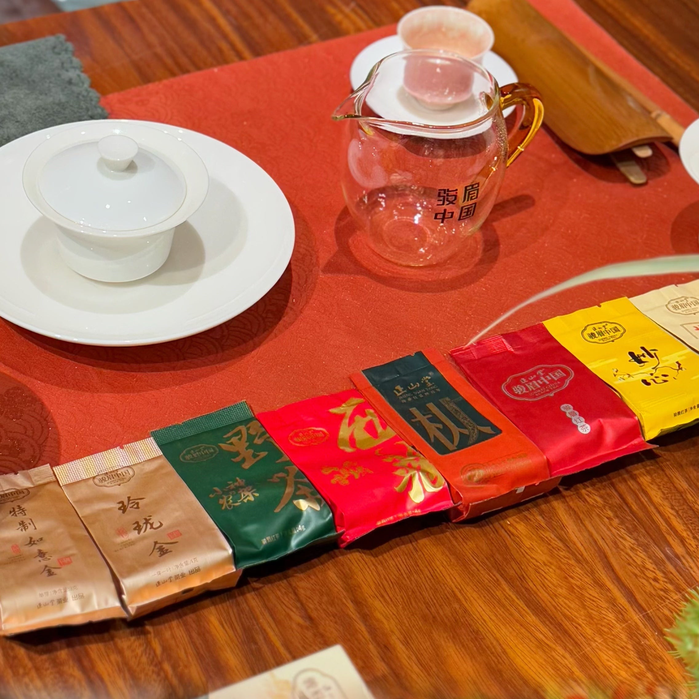 Lapsangstore Monthly Tea Subscription Service