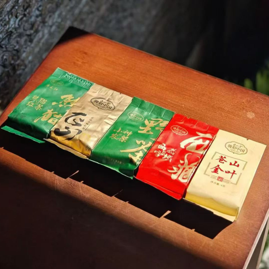 Lapsangstore Monthly Tea Subscription Service