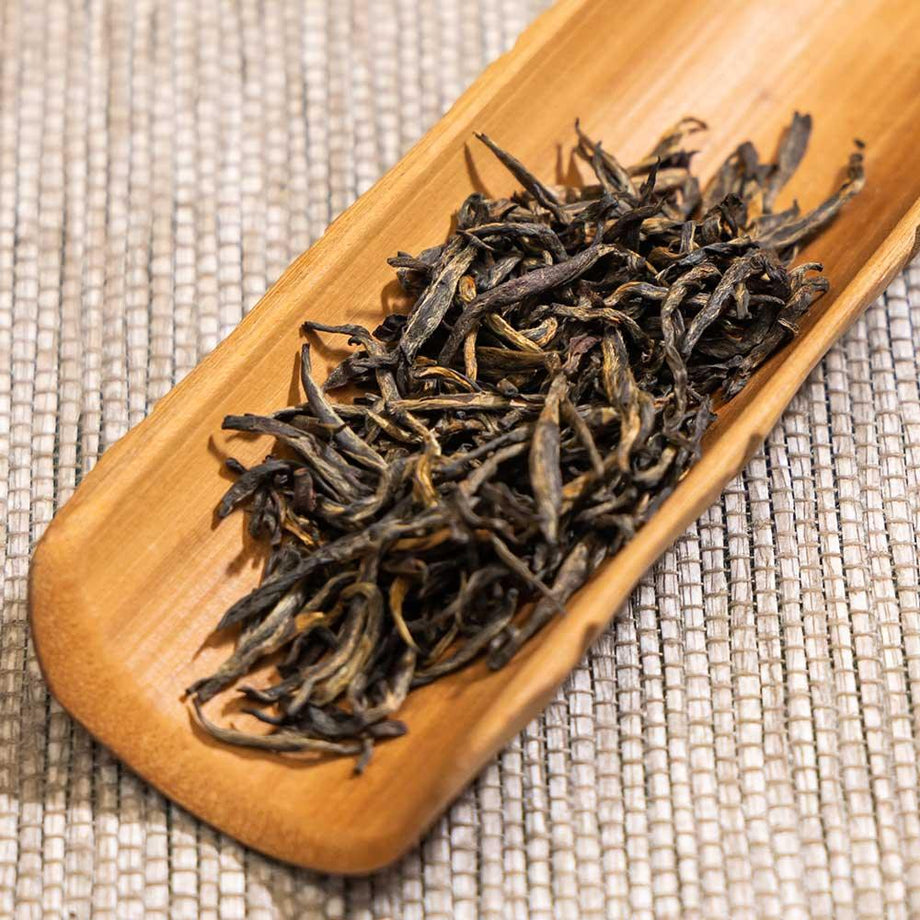 正山堂　金駿眉　50g 中国紅茶 正山堂·银骏眉花果茶武夷红茶50g罐装[ZST04] – LAPSANGSTORE