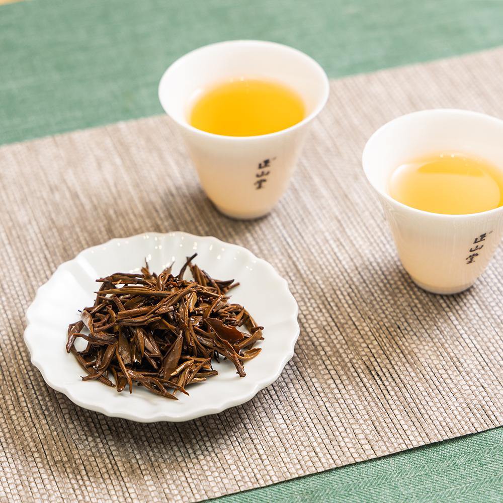 JunMei China Golden Top Grade Black Tea - Lapsangstore