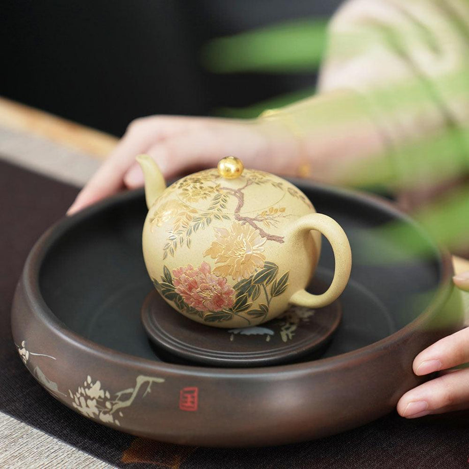 Yellow Chinese Tea Cup With Lid And Saucer