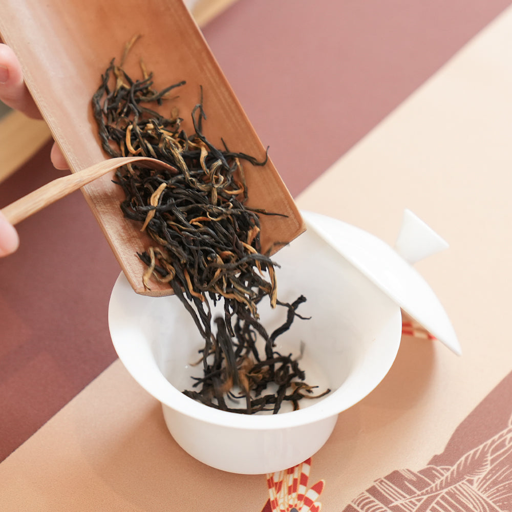 Yuanzheng Old Tree Black Tea 60g Tin - Lapsangstore