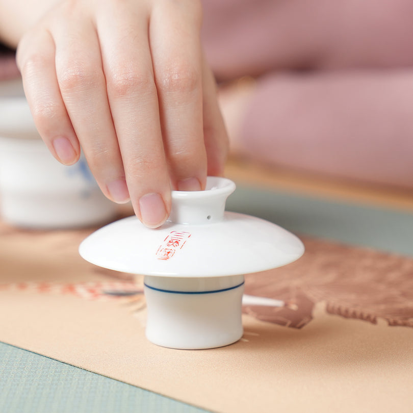Three Fish Figure Hand-Painted Gaiwan-Lapsangstore