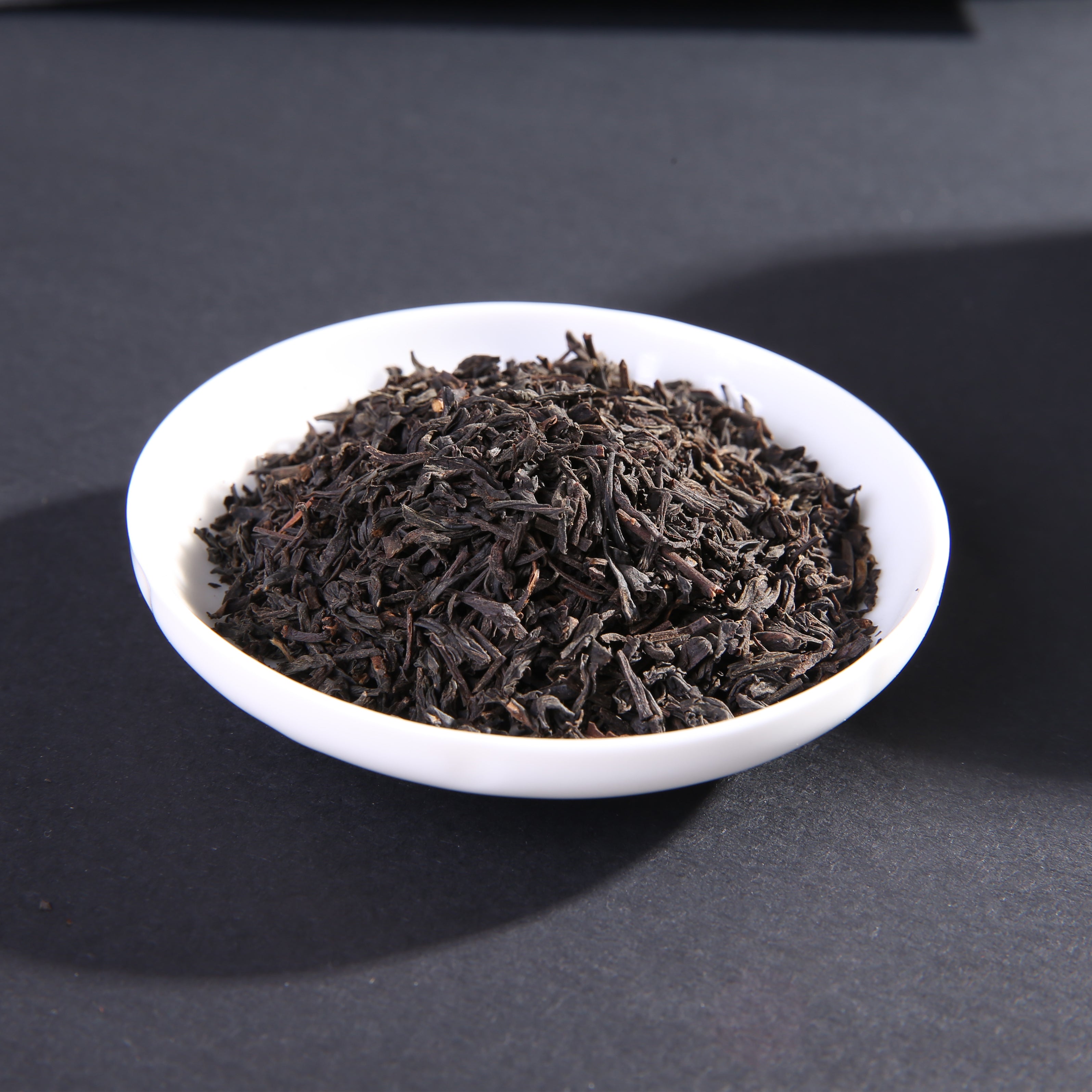 8310 Traditional Strong Pine Smoked Souchong Black Tea 100g